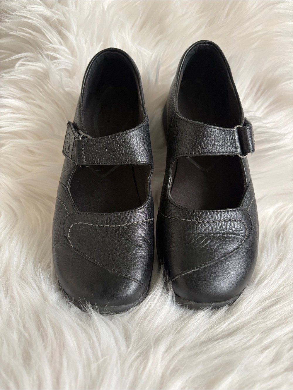 Clarks Black Mary Jane Leather Flats
